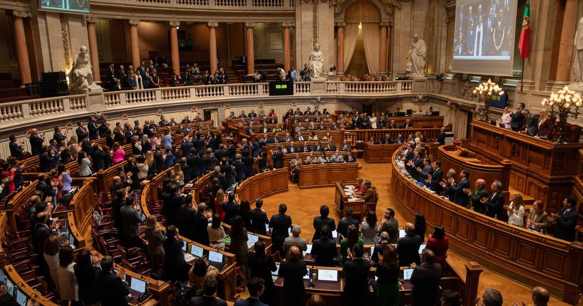 Francisco Pinto Balsemão: voto de pesar aprovado no Parlamento por unanimidade
