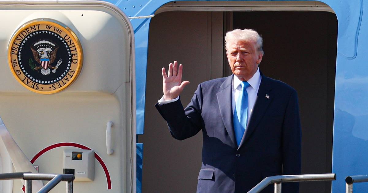 Trump vai limitar entrada de refugiados a 7500 no próximo ano com prioridade para sul-africanos brancos