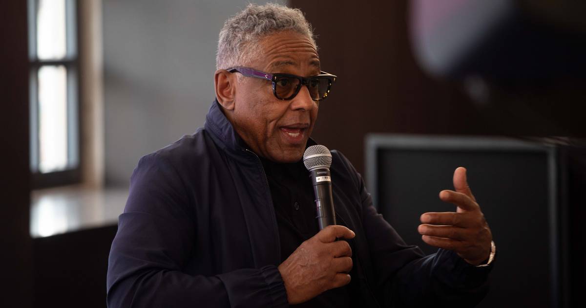 Giancarlo Esposito: “Vilões são apenas heróis caídos. E nós gostamos deles porque são humanos”