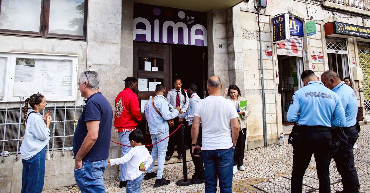 AIMA cria canal especial para casos de proteção temporária a menores refugiados da guerra na Ucrânia