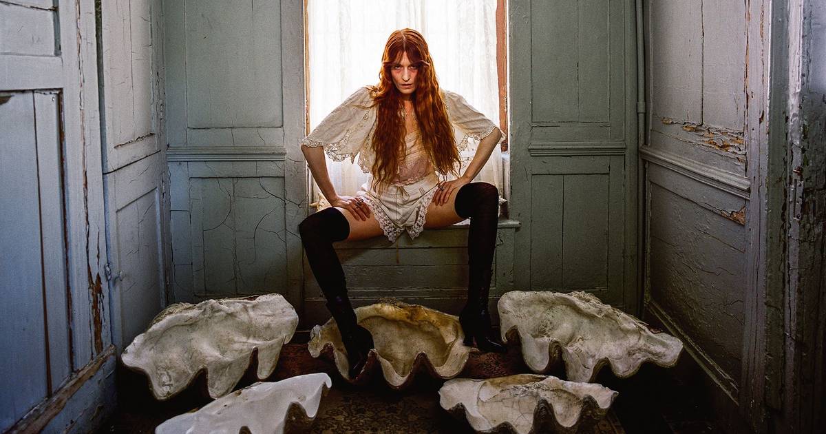 Bruxaria, terror, magia e insanidade: Florence + The Machine em 12 canções de dor e libertação