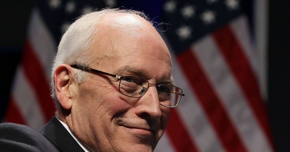 Dick Cheney (1941-2025): o vice que arquitetou a “guerra ao terrorismo” após o 11 de setembro e a invasão do Iraque