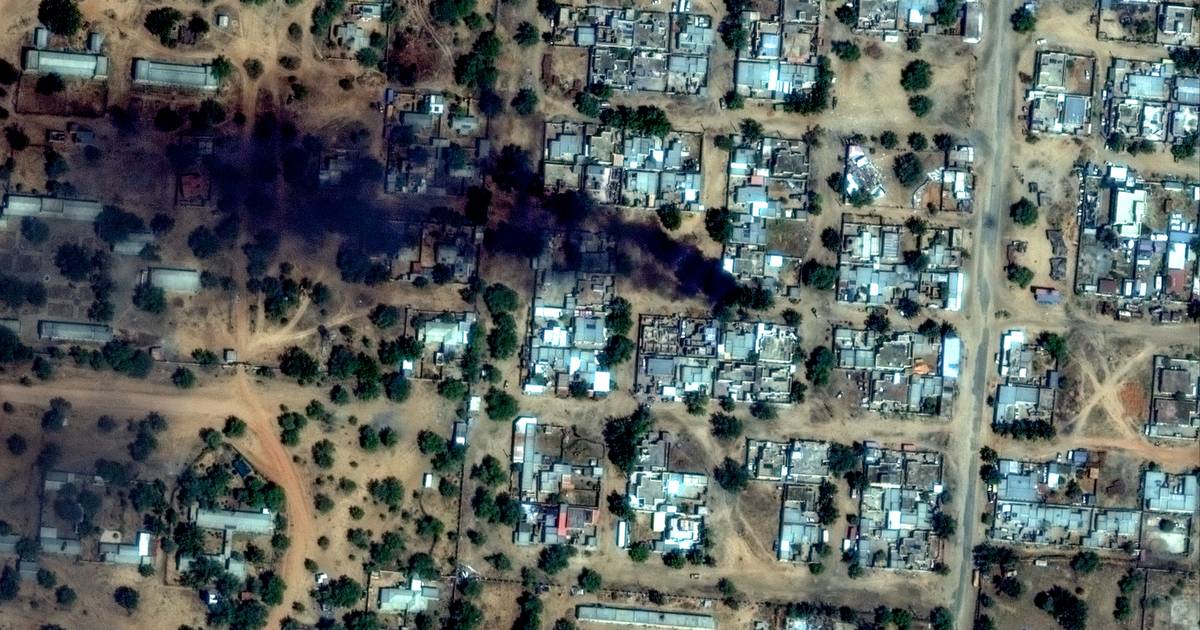 Sangue visível do espaço e a brutalidade da guerra civil do Sudão: o que aconteceu em El Fasher?