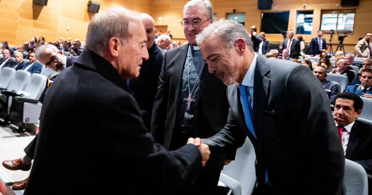 “Lisboa vai tremer”: Menezes quer “remar para o mesmo lado” com Pedro Duarte e voltou para ajustar contas com o passado