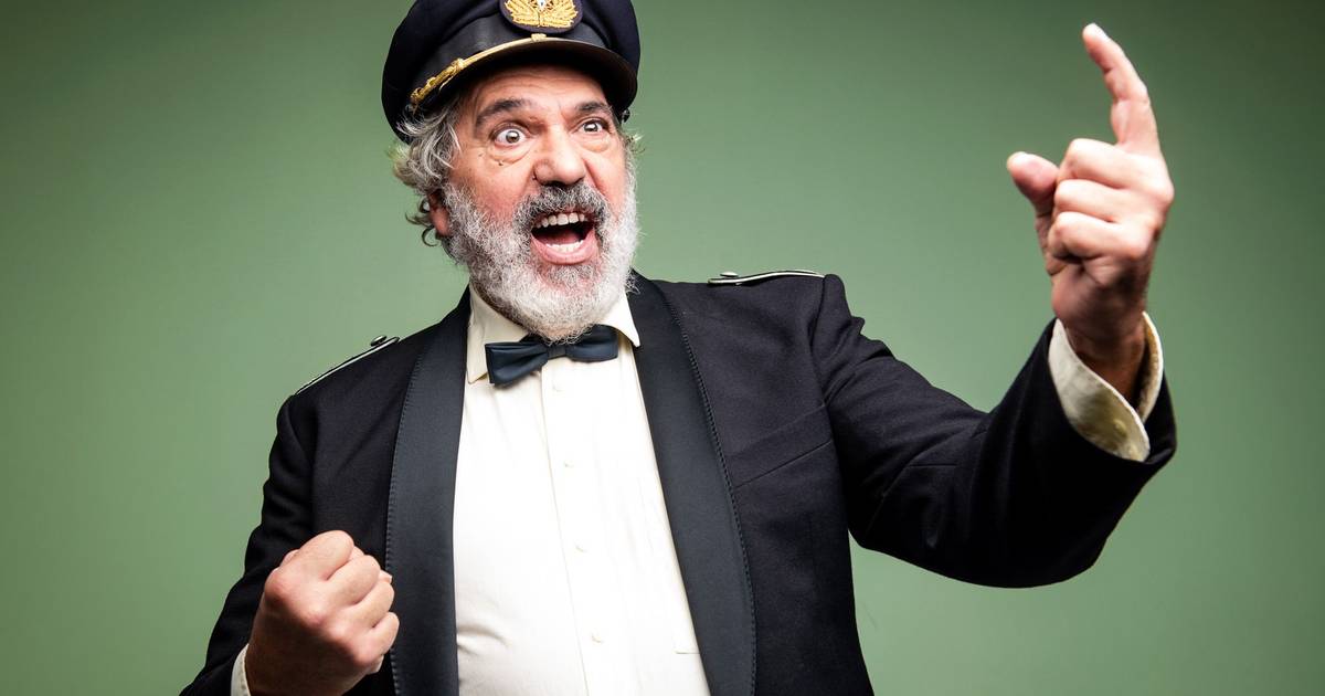 Manuel João Vieira: “O ministros na televisão deviam saber chorar. Quando morre um bebé e a ministra não é capaz de chorar, tem de ser despedida”