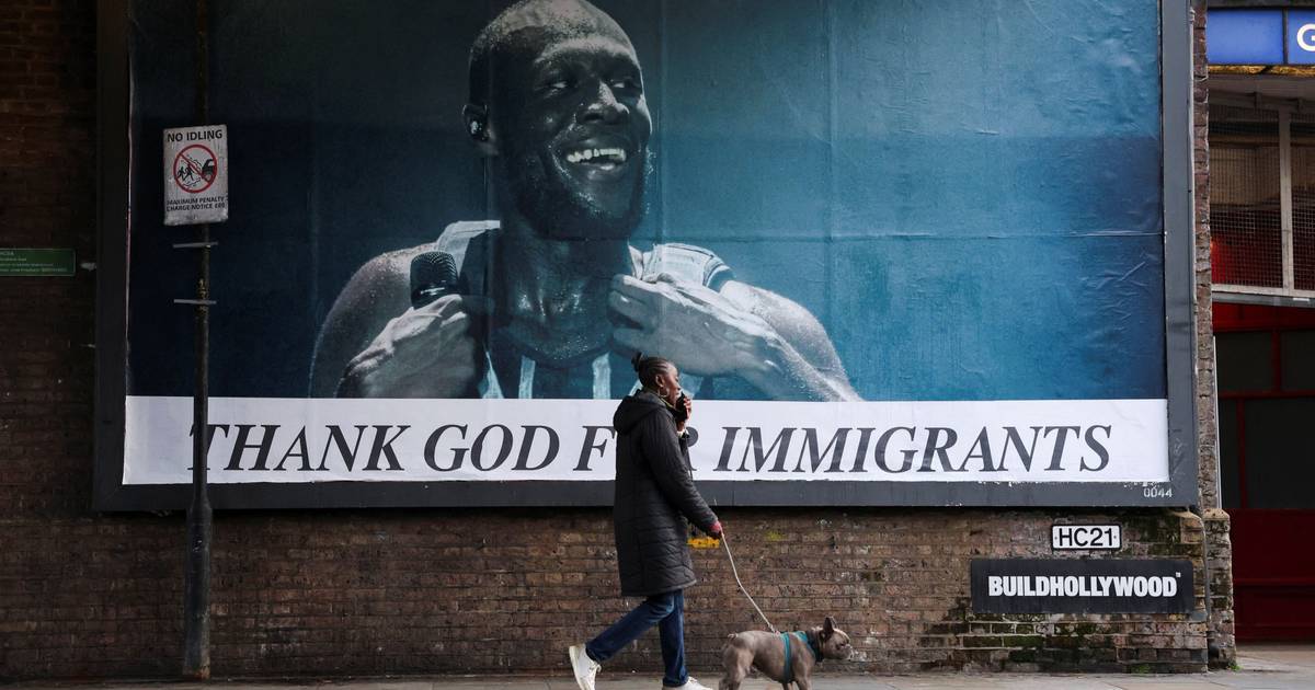 Reino Unido prepara-se para copiar Dinamarca com regras mais apertadas contra imigração, a vigorar já em novembro