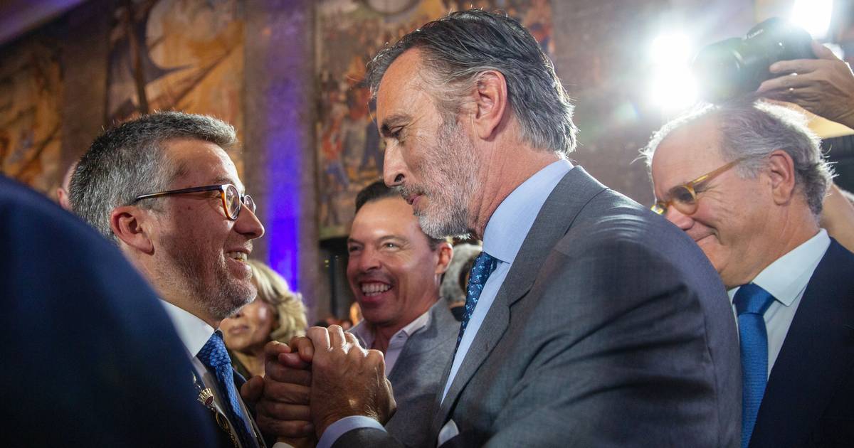 Cotrim vai à Escola de Quadros da Juventude Popular e recebe apoio de ex-dirigentes centristas