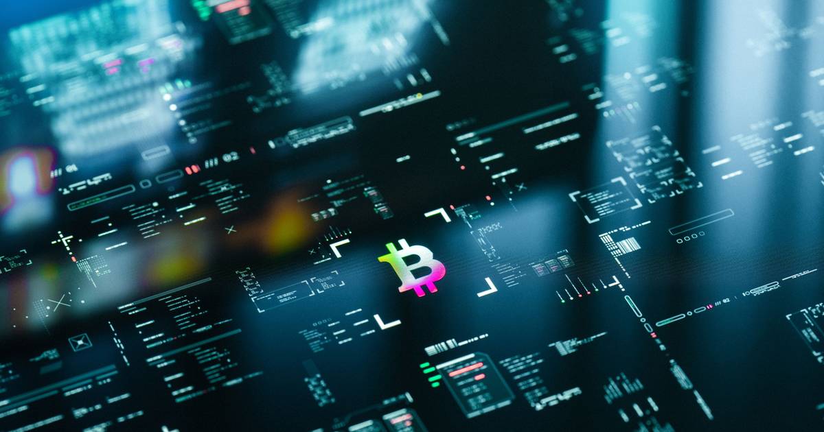 Presidente da República promulga com reservas novas regras para criptoativos