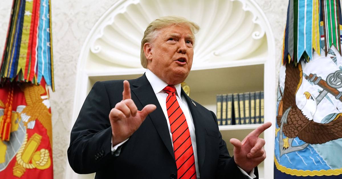 “Passou horas na minha casa, e nunca foi mencionado”: novos e-mails de Jeffrey Epstein sugerem que Trump “sabia das raparigas”