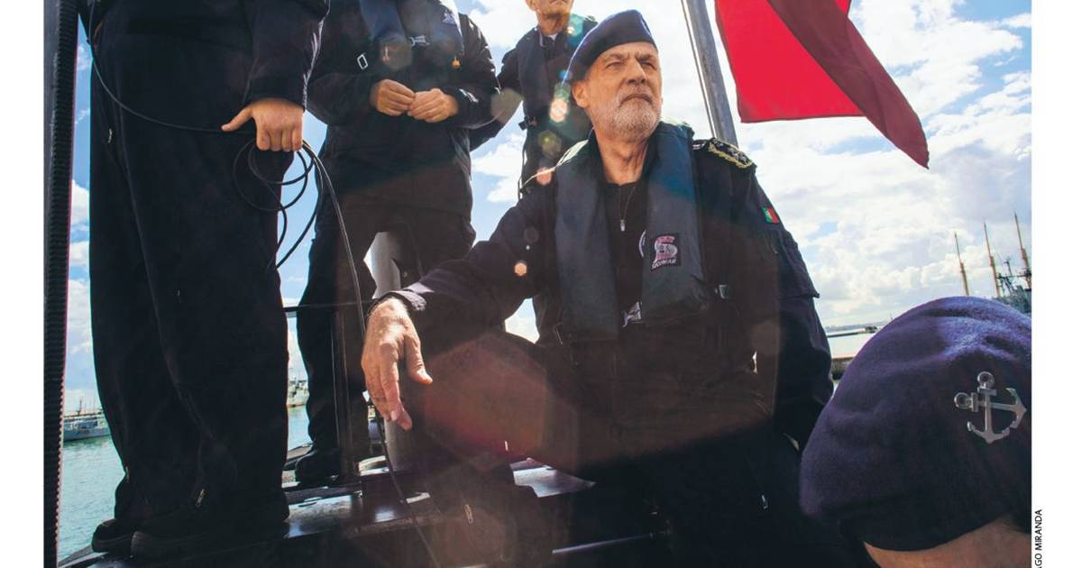 IDEIAS: "Cuidado, o Gouveia e Melo está no mar"