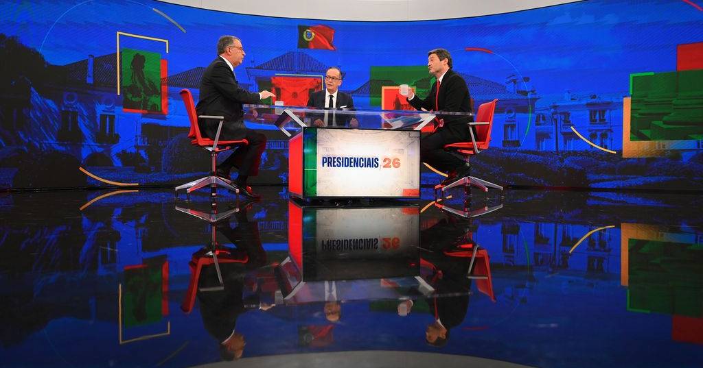 Verificação de factos:  Ventura já condenou a "estigmatização" de minorias e Seguro não leu nas entrelinhas do programa da AD