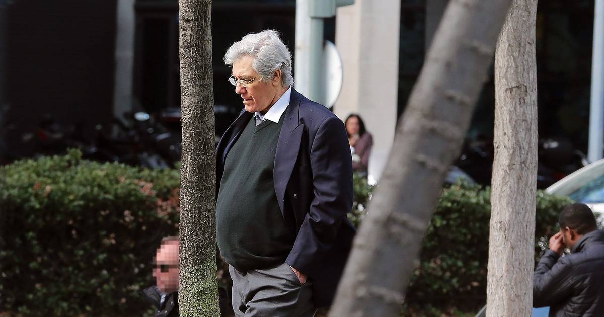 “O que Carvalhão Gil fez é traição, mas não há nenhum serviço de segurança que não seja confrontado com um problema destes na sua estrutura”