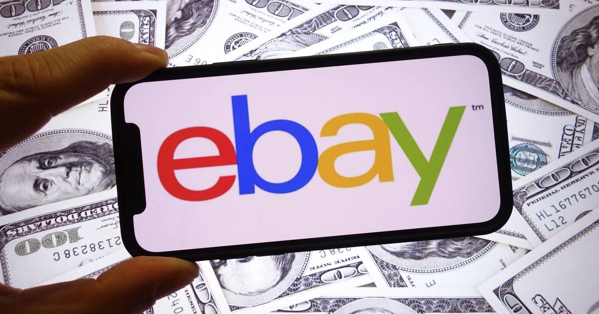 GameStop vai a jogo e lança oferta para comprar a eBay por 55,5 mil milhões de dólares