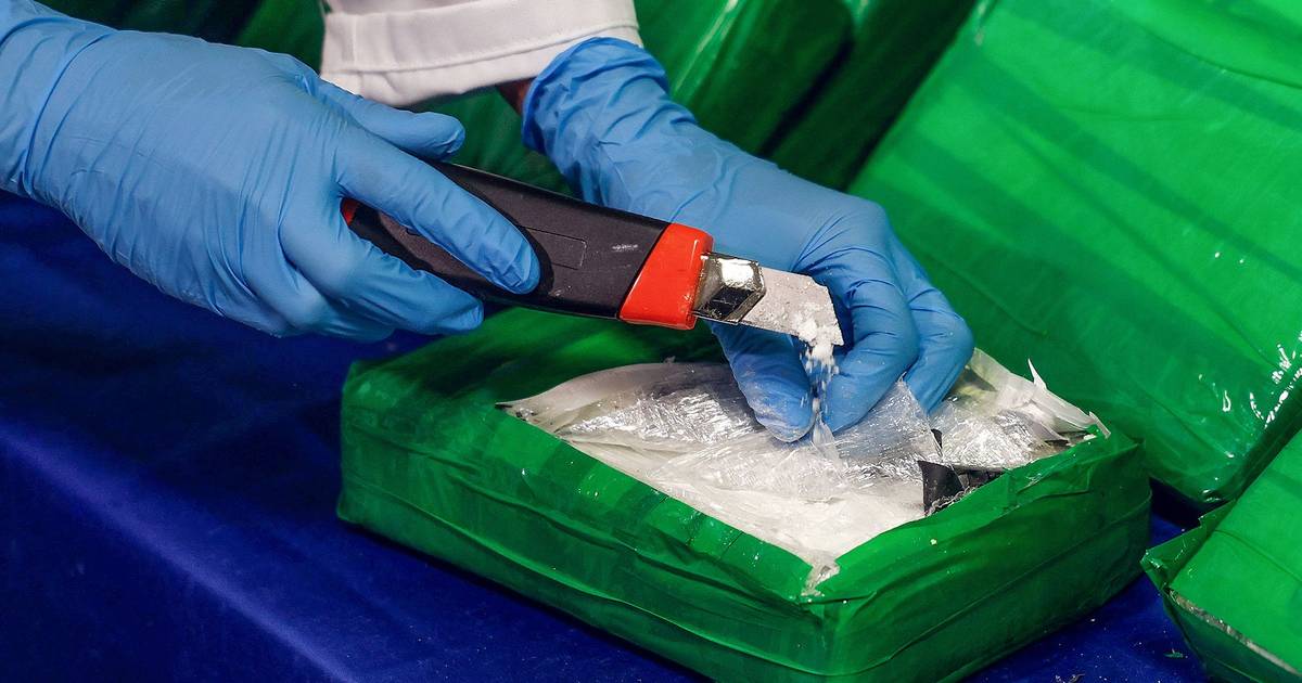 PJ suspects submersible intercepted in the Azores with nine tonnes of cocaine came from Venezuela