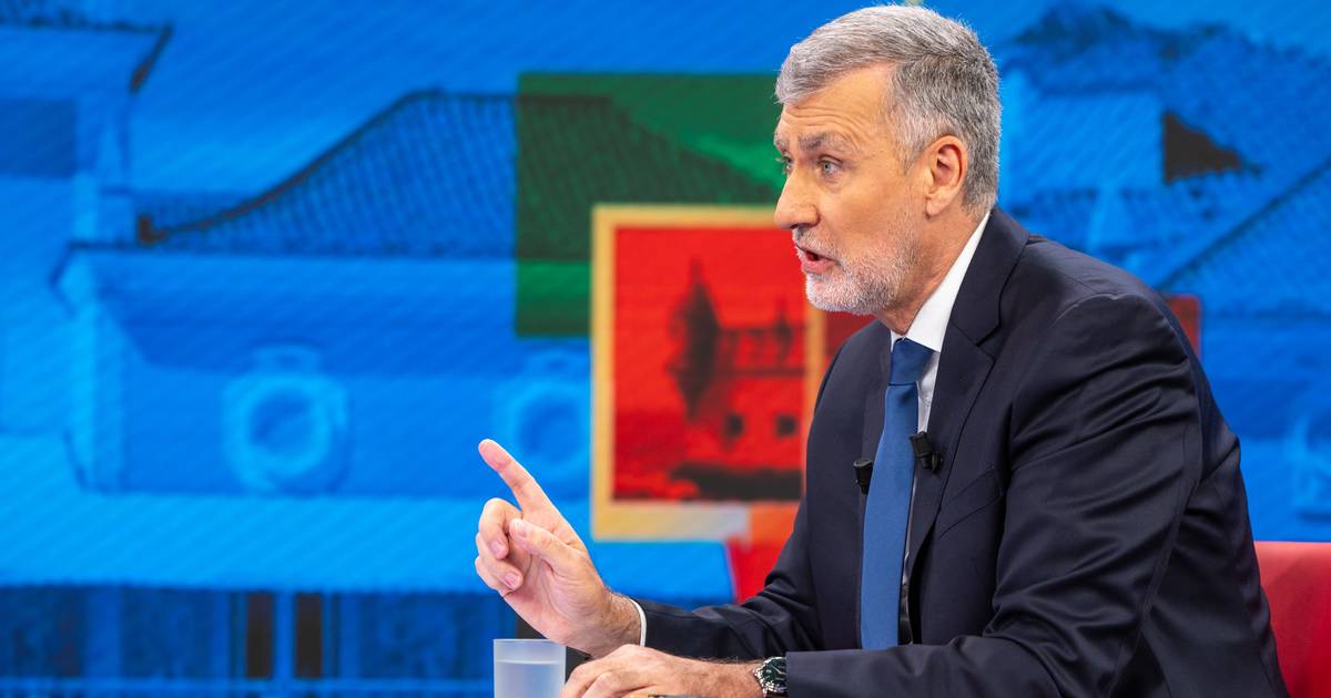 Presidenciais: Gouveia e Melo denuncia pressões para retirar apoio à sua candidatura