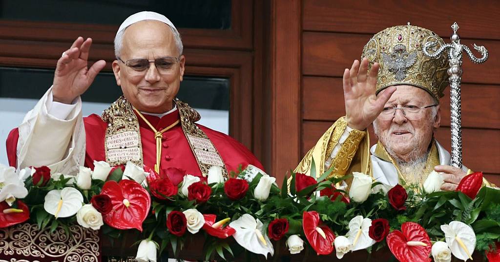 "Basta de idolatria do ego e do dinheiro": Papa Leão XIV diz que é tempo de fazer a paz