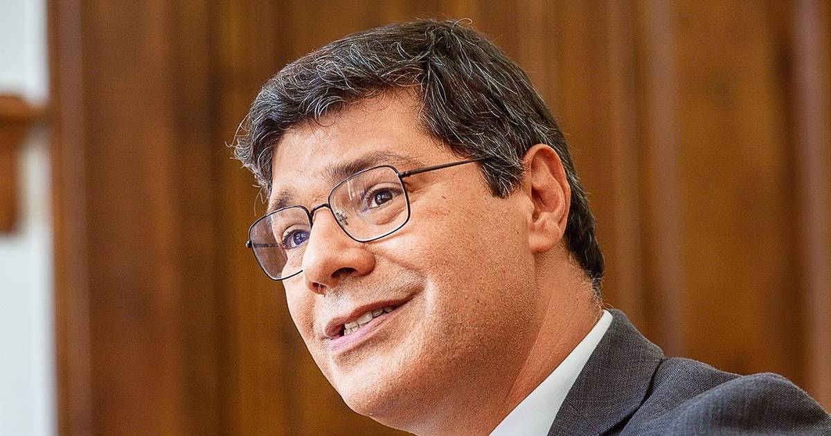 PS acusa executivo de tentar governamentalizar a Lusa e propõe Conselho Geral Independente