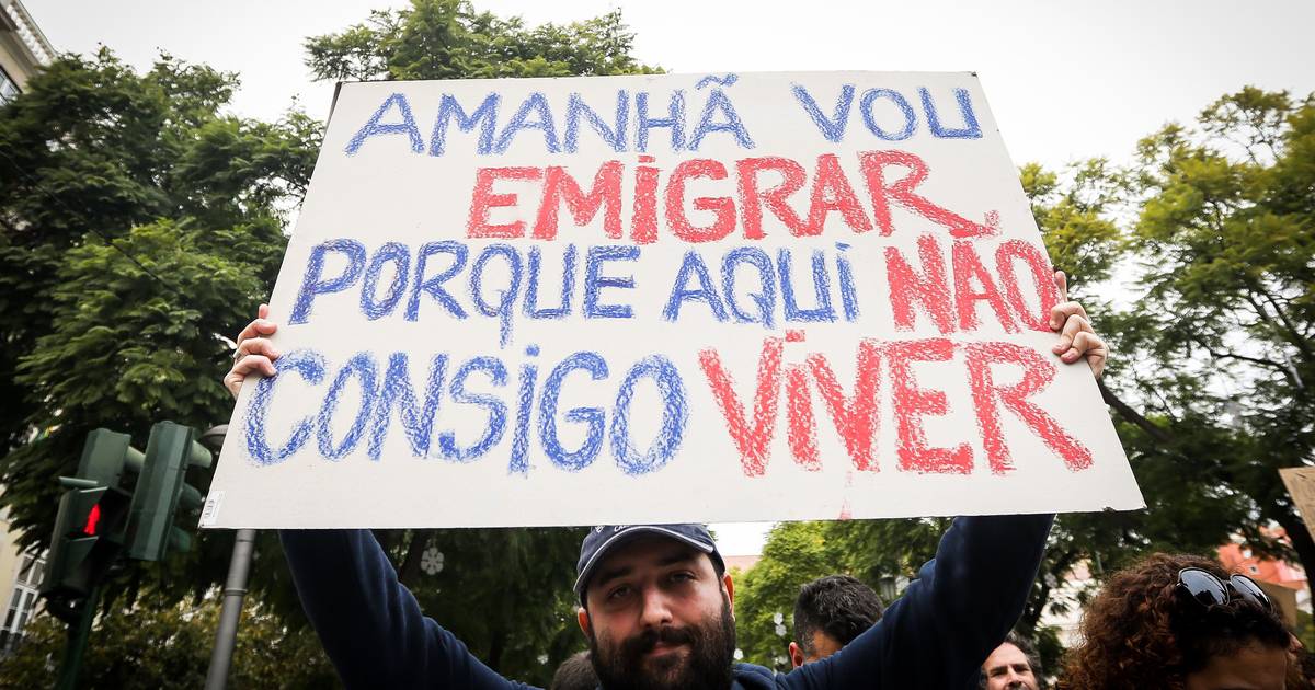 Fazer greve não é de ânimo leve: "Tenho 32 anos e os próximos 20 ou 30 anos assustam-me"
