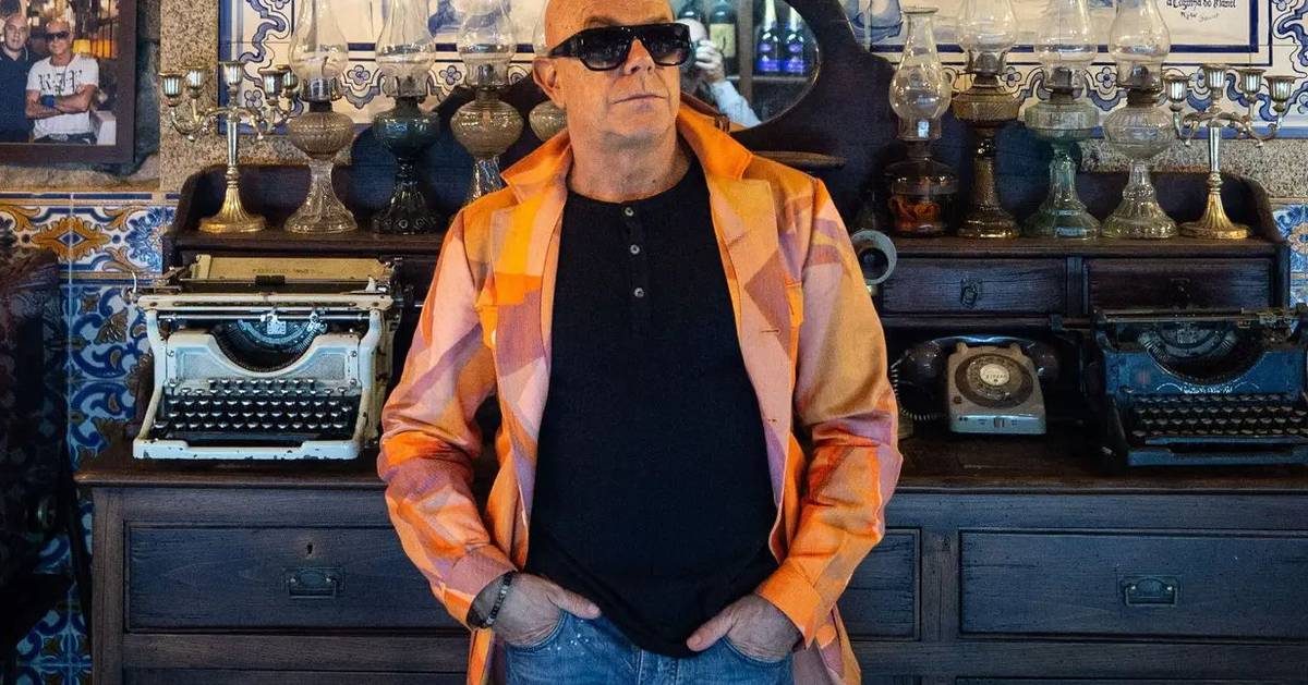 Pedro Abrunhosa: “Aos 10 anos vi os cadáveres de Auschwitz e o meu pai disse-me: ‘Grande parte destas pessoas foram entregues pela família’”