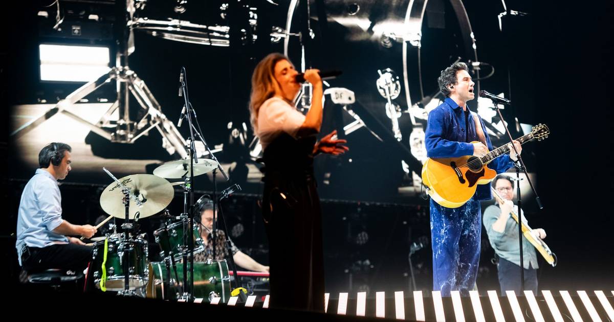 “Prontos para voltar a 1998?”: Silence 4 puxam a Meo Arena para o saudosismo 90s, com coro vencedor em ‘Borrow’ e a festa de ‘My Friends’