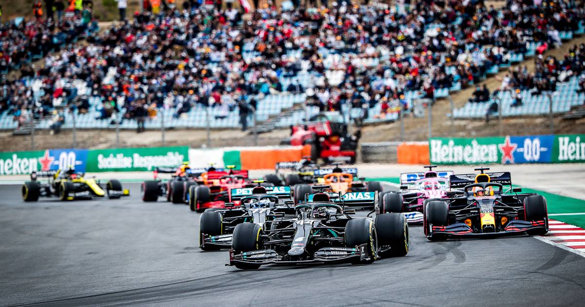 Algarve espera impacto económico no mínimo de €150 milhões em cada ano da Fórmula 1 Algarve espera impacto económico no mínimo de €150 milhões em cada ano da Fórmula 1