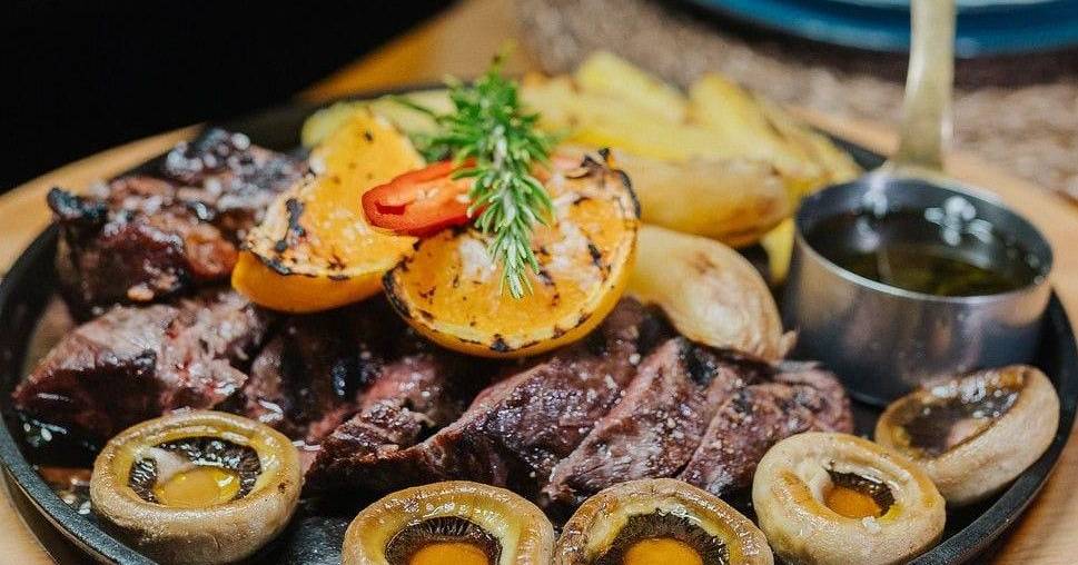 Ao lado desta popular tasquinha em Mogadouro vai nascer um bar de vinhos e petiscos