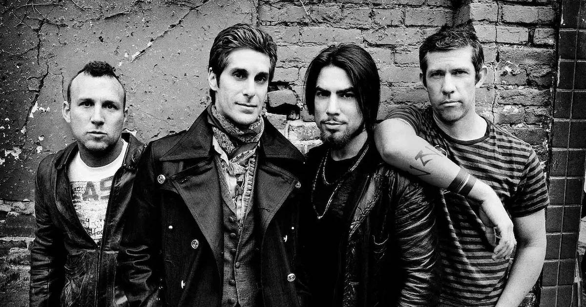 “Peço desculpa aos fãs e aos meus colegas por ter perdido a cabeça”: os Jane’s Addiction fizeram as pazes (só para o tribunal?)