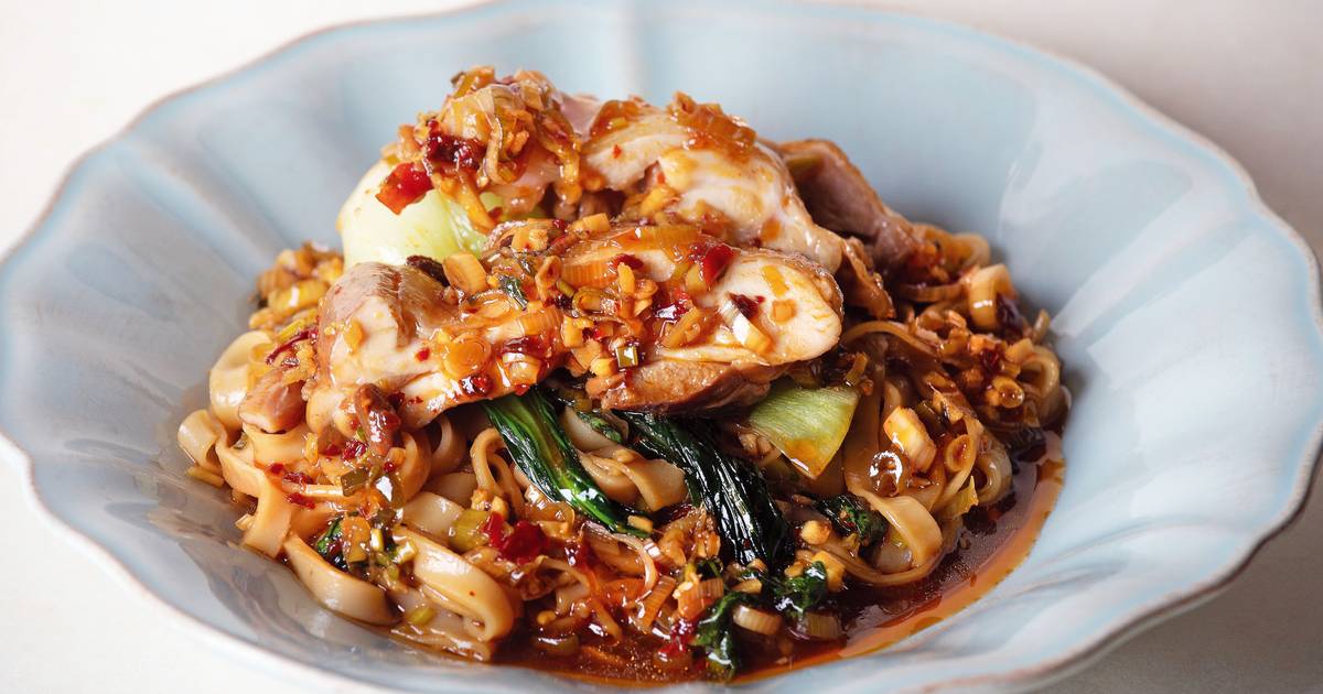 Receitas: o leve encanto da massa asiática de frango