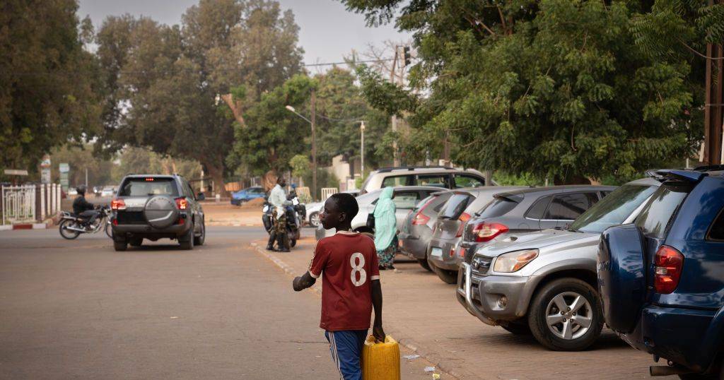 Nigéria e EUA atacaram “alvos terroristas” por “massacrarem cristãos” no país africano: o que aconteceu em Sokoto?