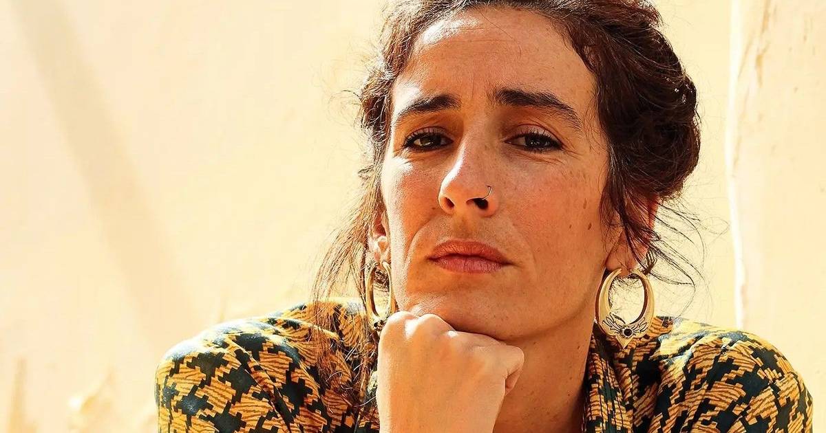 Os melhores álbuns de 2025: A Garota Não continua a ser uma das grandes autoras deste lado do 25 de Abril