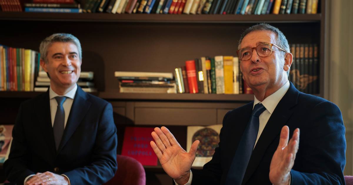 Carneiro diz que todo o PS está mobilizado por Seguro e pede apoio da esquerda