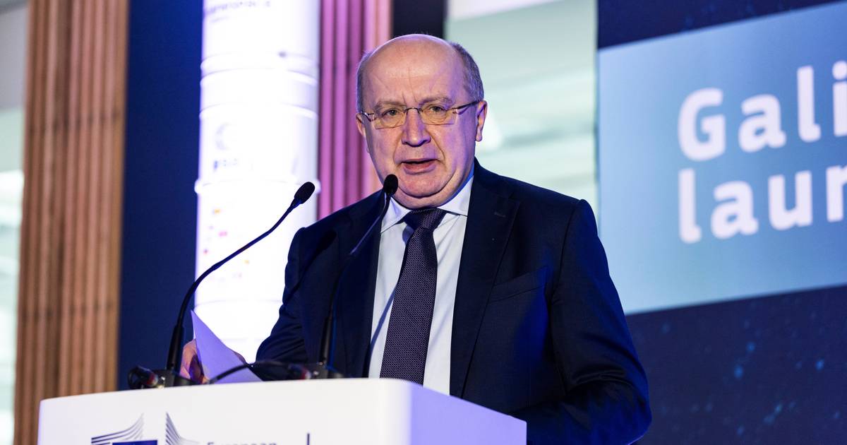 Comissário da Defesa defende “unidade” europeia face aos EUA e espera que ataque à Venezuela “não seja inspiração para Putin ou Xi”