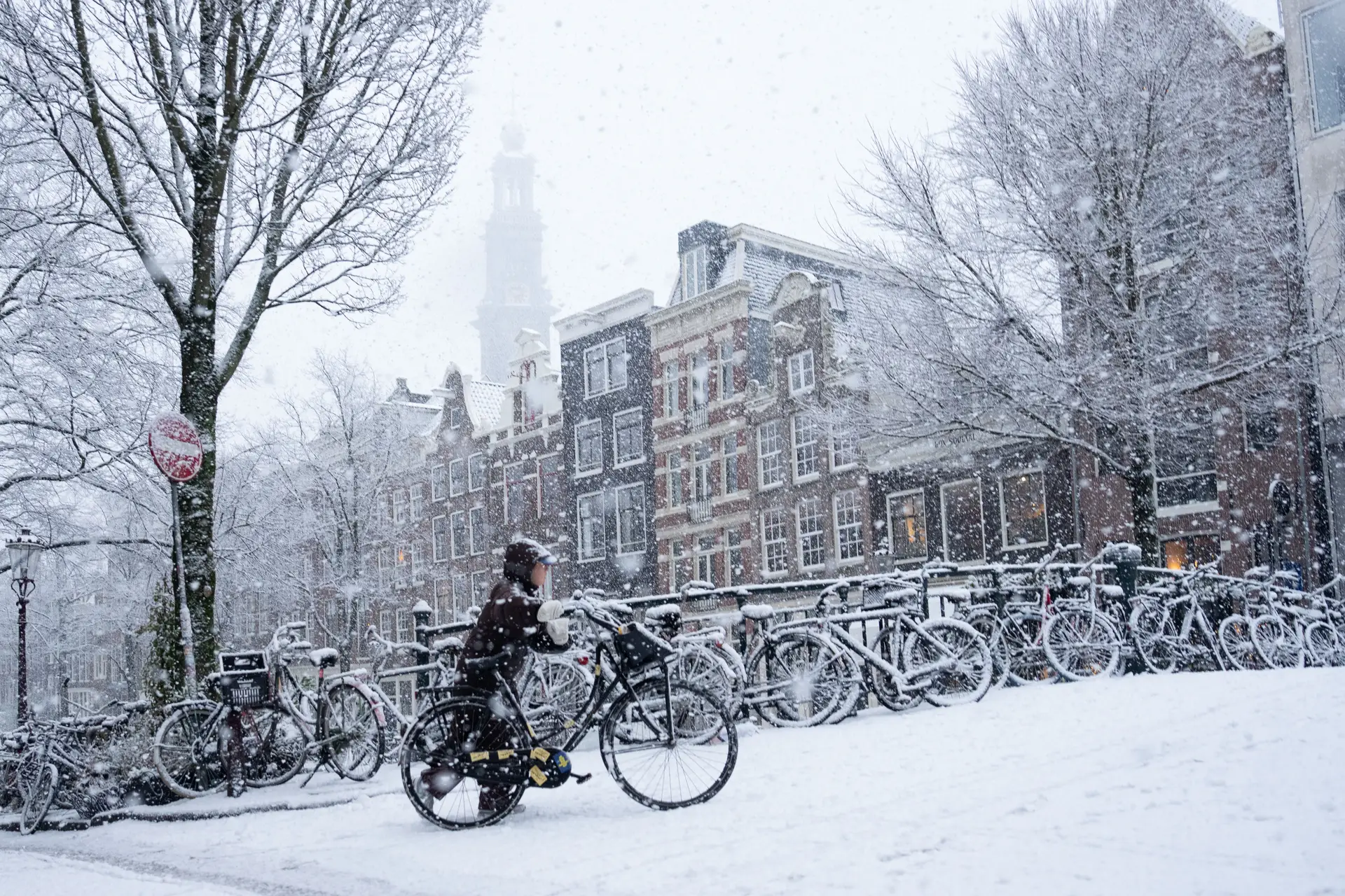 Forte nevão em Amesterdão, Países Baixos, a 5 de janeiro de 2026.