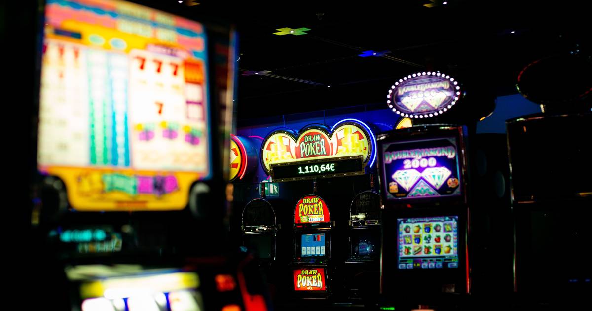 Estoril Sol volta a adiar contas para reavaliar perdas nos casinos