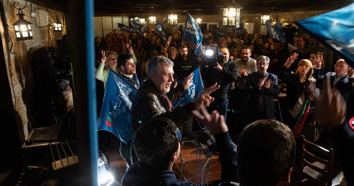 Cem personalidades da AD assinam manifesto de apoio a Gouveia e Melo