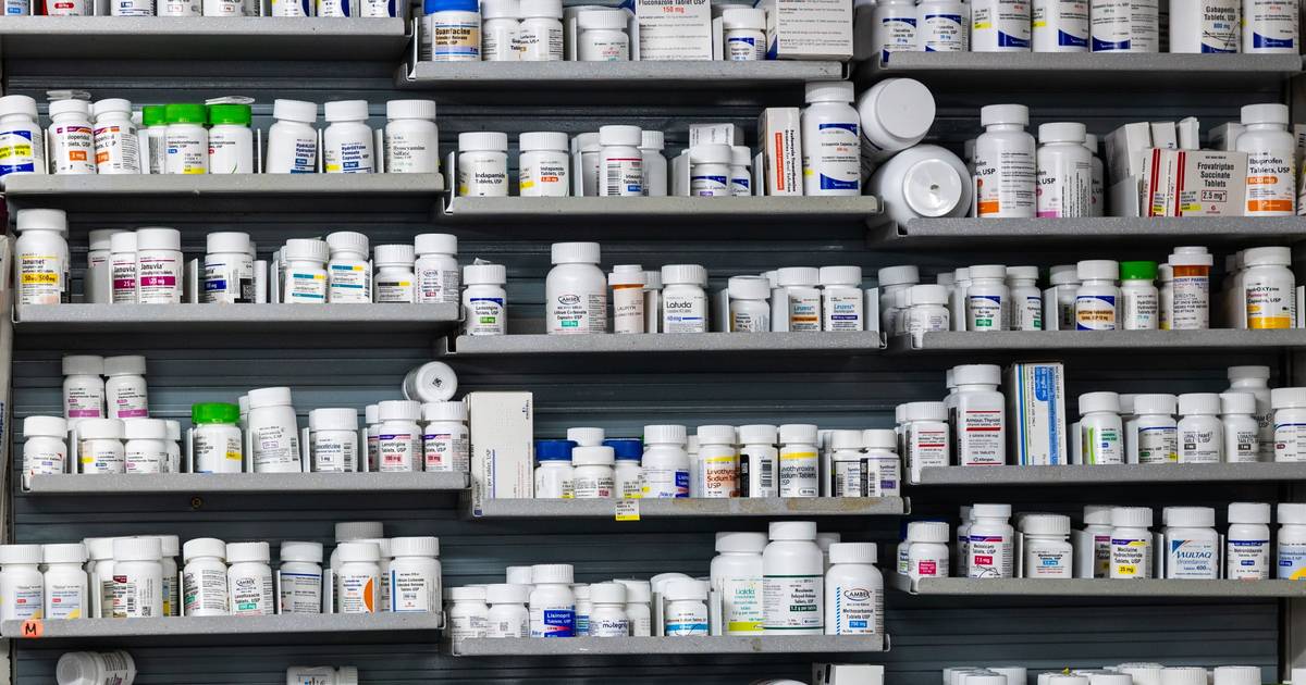 Maioria da população já se automedicou: é uma prática “mais disseminada do que se reconhece”