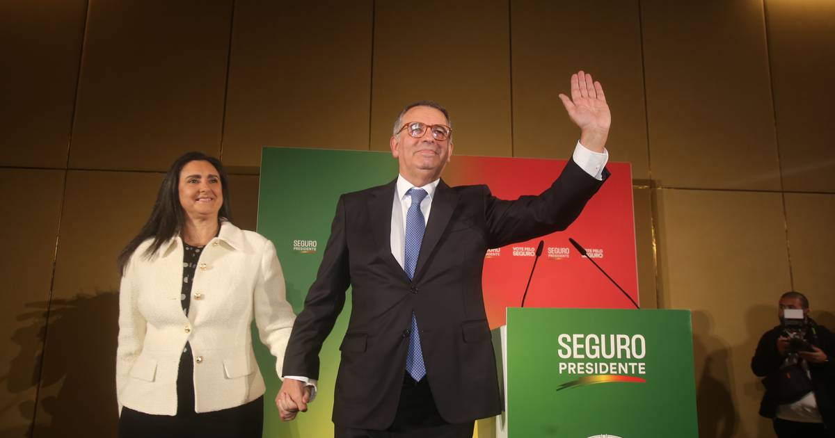 Montenegro voltou à rua; Gouveia e Melo atacou o social-democrata por ser "um serviço ao país": as últimas 48 horas da campanha começaram