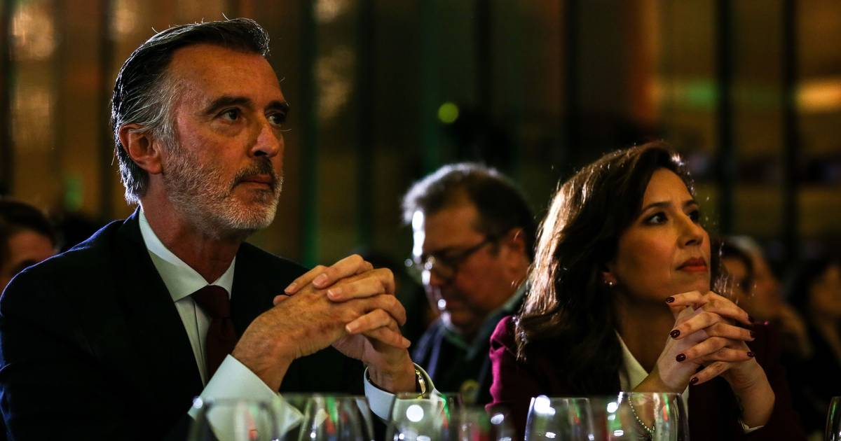 Iniciativa Liberal takes no position; Mariana Leitão votes for Seguro