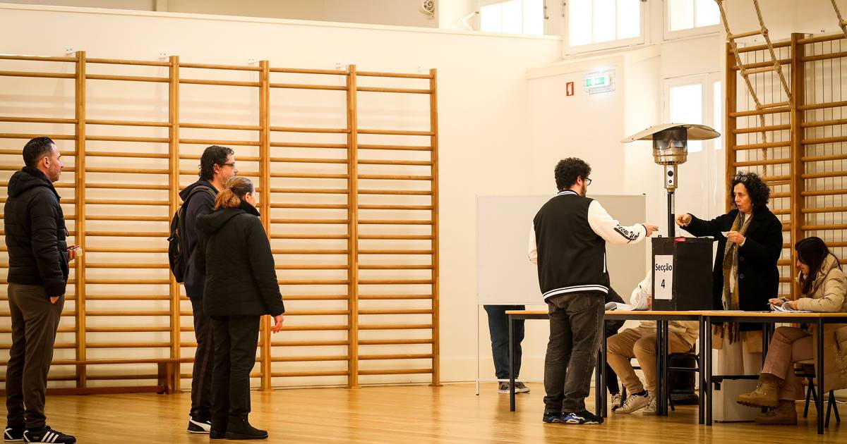 As presidenciais vão à segunda volta: quando começa a campanha? Haverá debate? Como é o boletim?