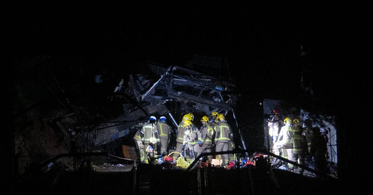 Um morto e pelo menos 14 feridos em acidente ferroviário em Barcelona