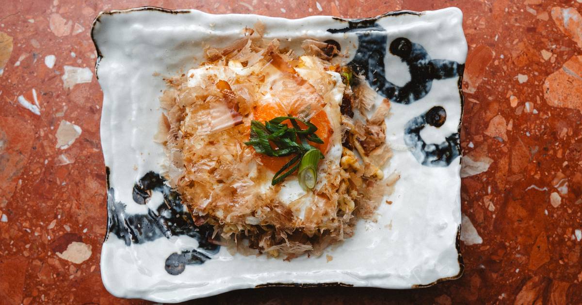 A tribute to the city: the "Japonesinha" debuts at the reopening of a well-known Porto restaurant