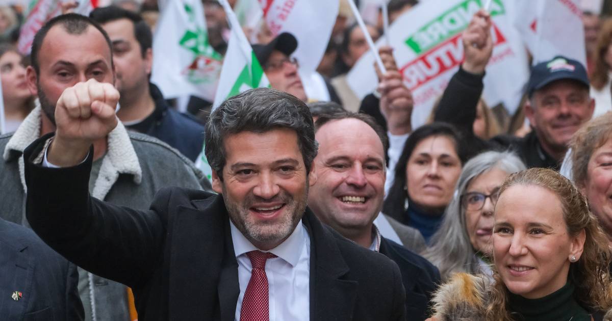 Ventura challenges Seguro to say whether he wants to end the duplication of lifetime benefits