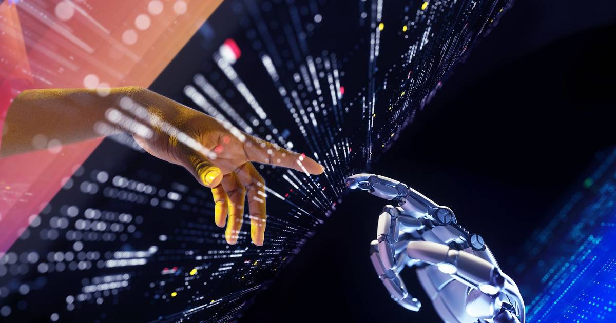 Neither human nor digital: the future of work is hybrid