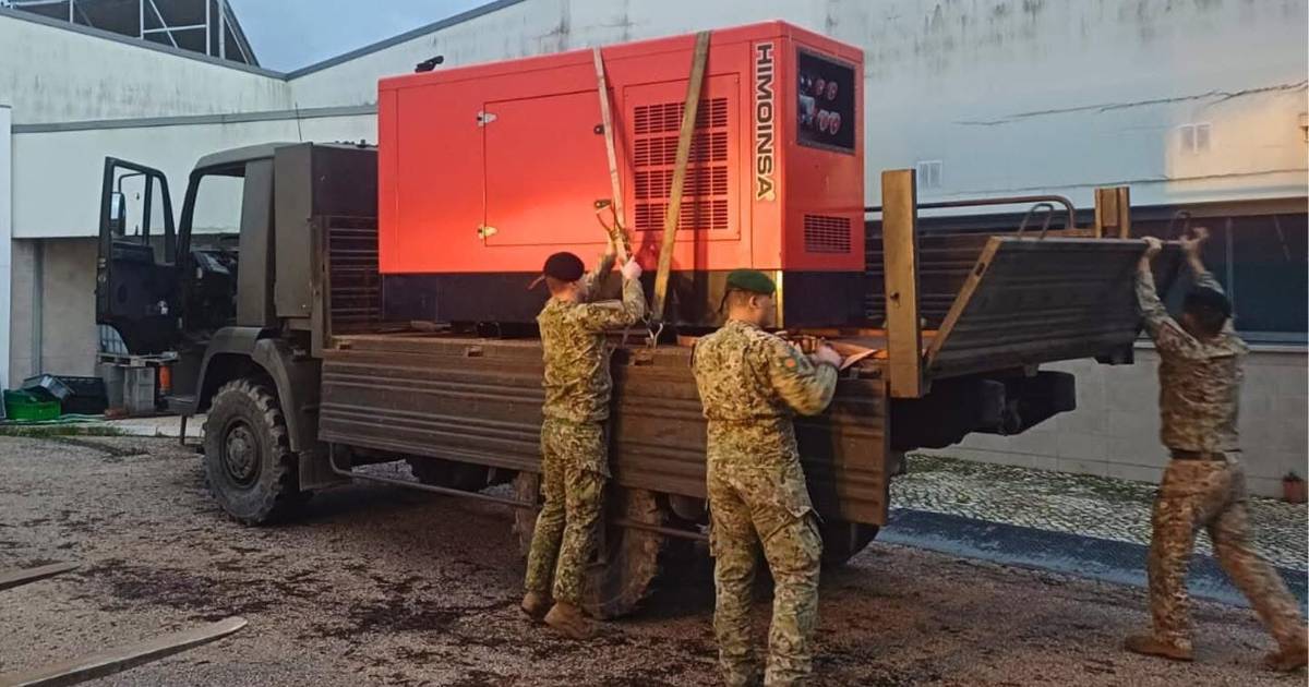 Civil Protection asked the Army for only four military personnel the day after the storm, and they are still present in just five locations
