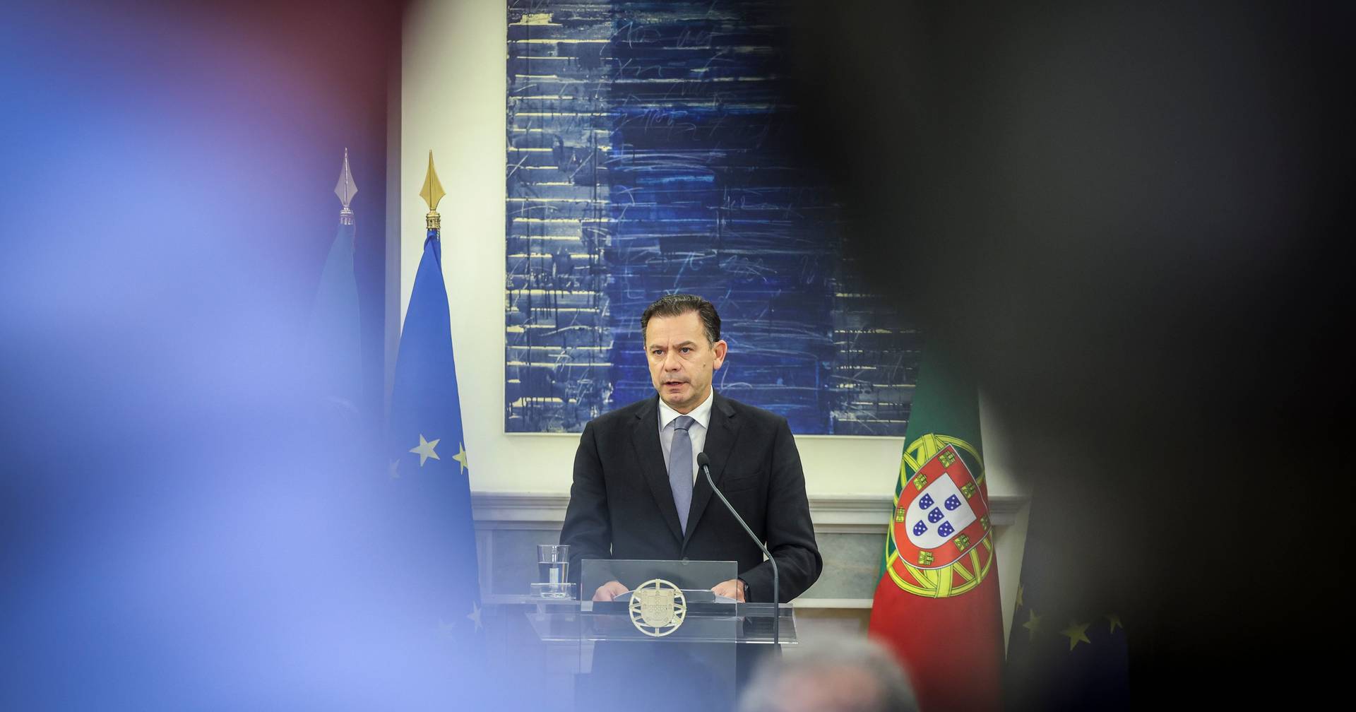 Montenegro manda reduzir de oito para duas as ligações à Sport TV após polémica com gastos