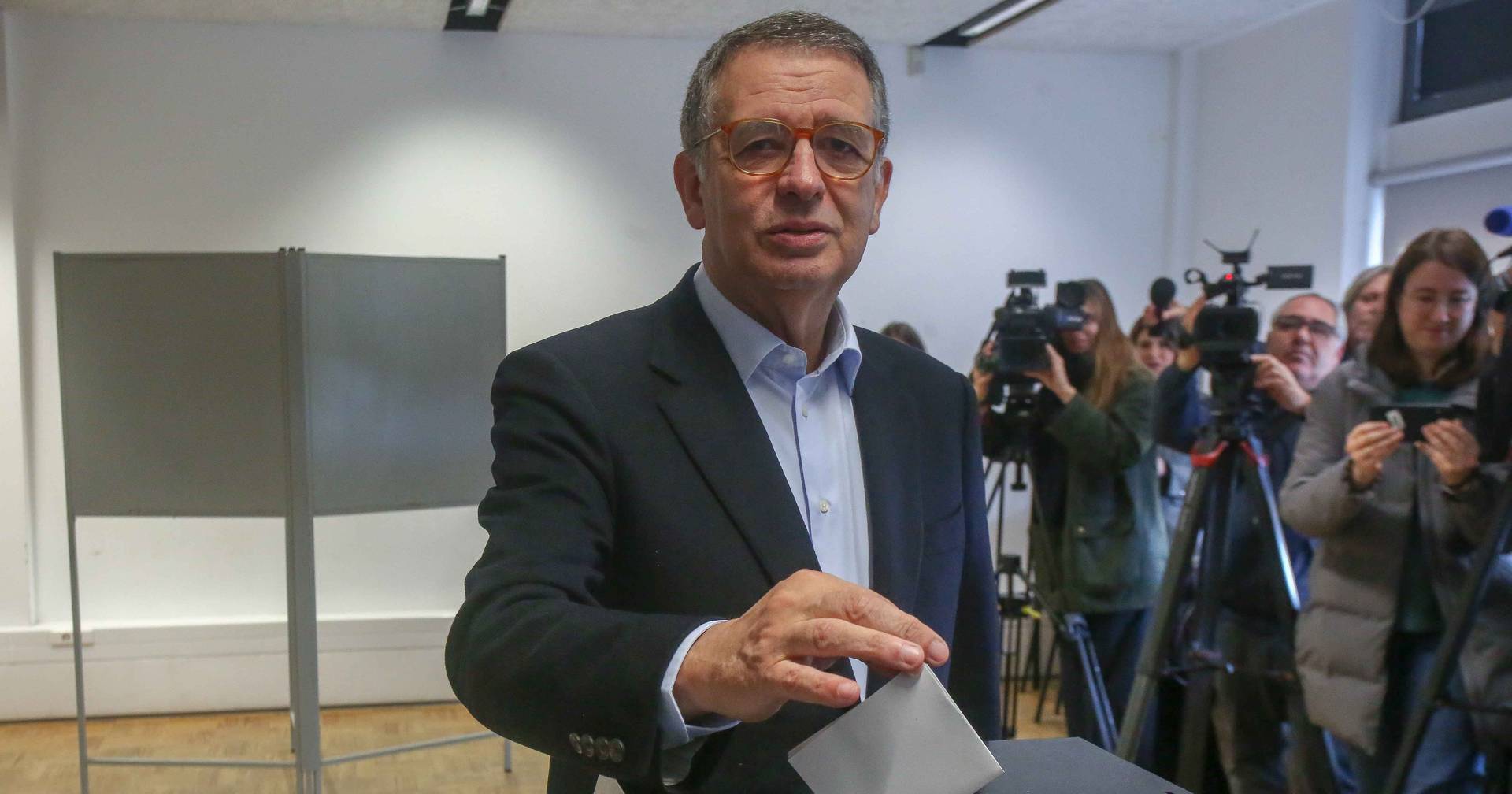 Seguro pede que eleitores aproveitem “aberta” no mau tempo para votar
