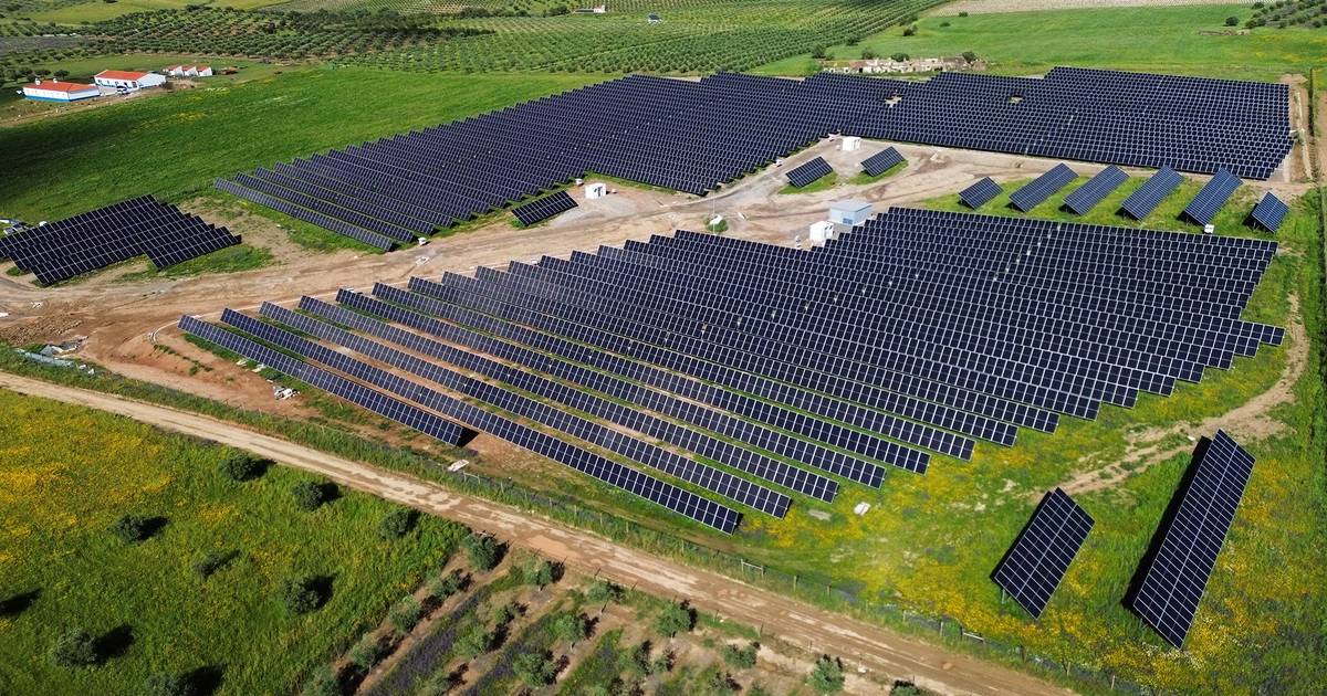 Hyperion garante €210 milhões para investir em energias renováveis em Portugal