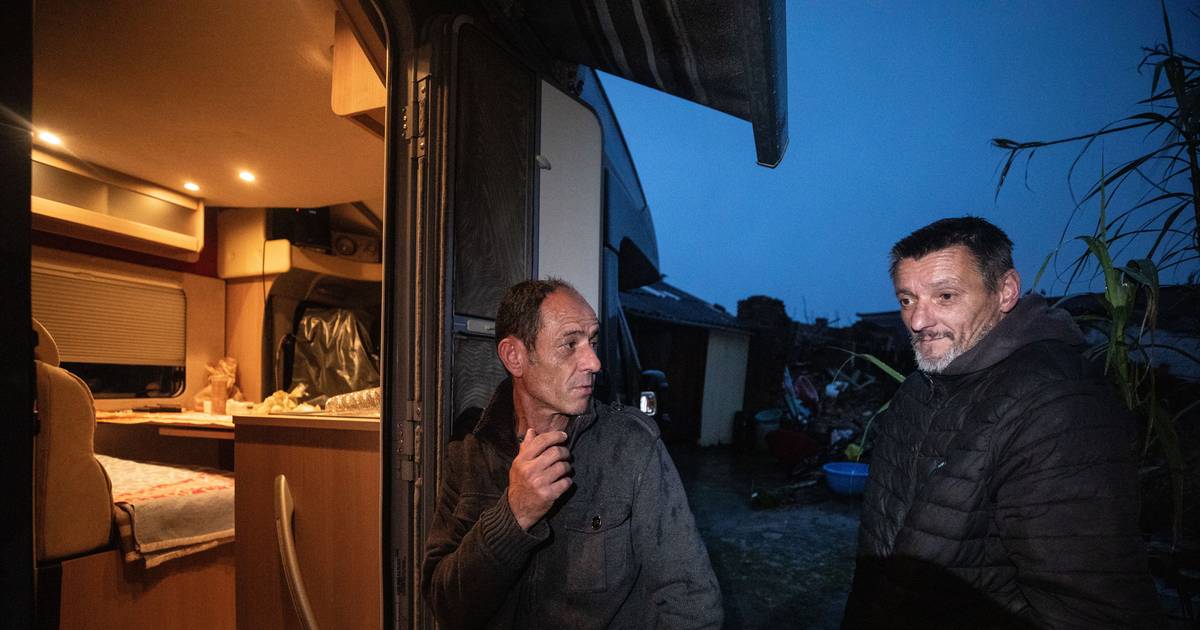 Amor continua sem luz nem rede duas semanas depois da tempestade: “Até a natureza nos castiga”