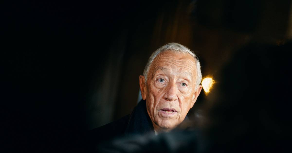 Demissão da ministra da Administração Interna apanhou Marcelo na Mexicana