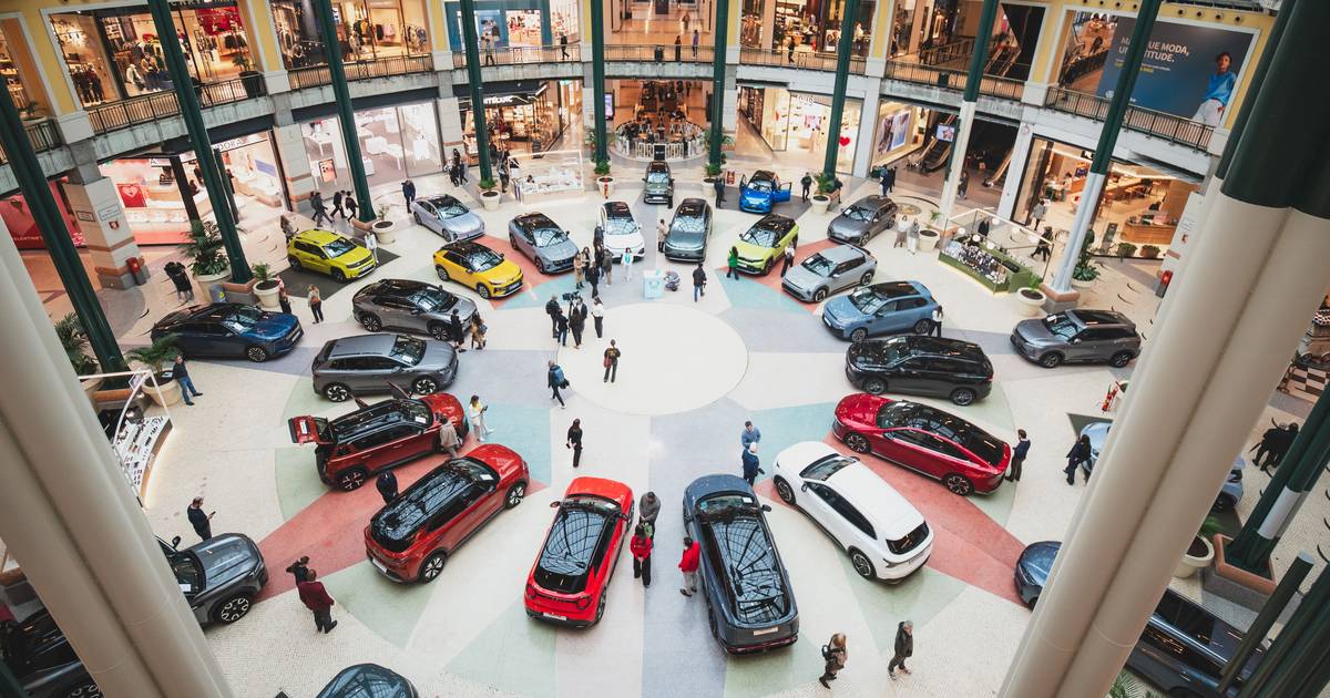 Candidatos ao Seguro Directo Carro do Ano/Troféu Volante de Cristal 2026 em exposição inédita no Centro Colombo